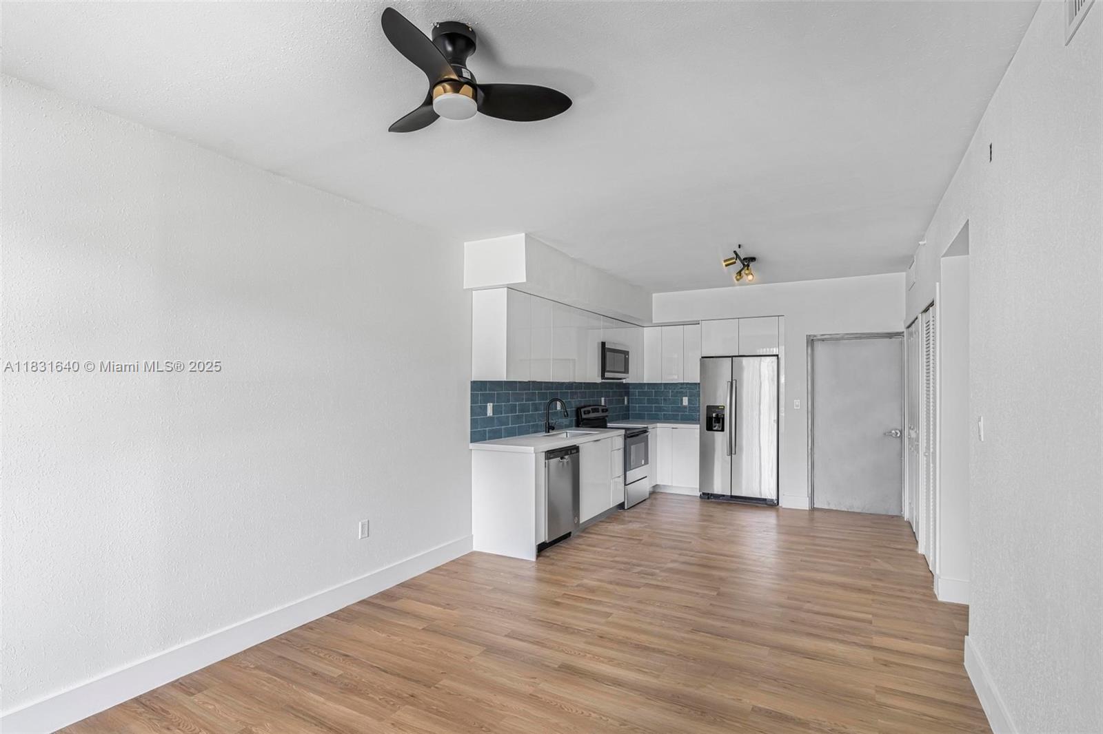 PERRINE INDUSTRIAL SUB - Residential Income