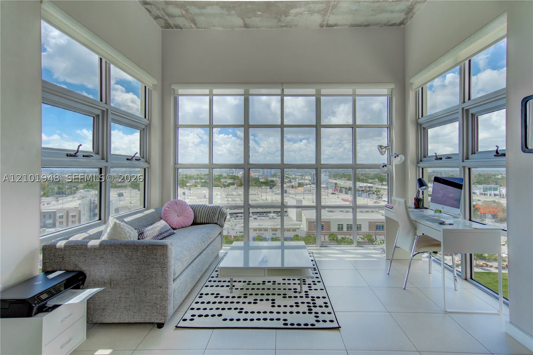 3451 NE 1st Ave PM05