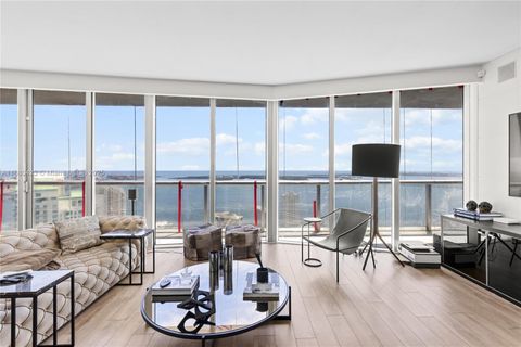 465 Brickell Ave 4901 Miami FL 33131