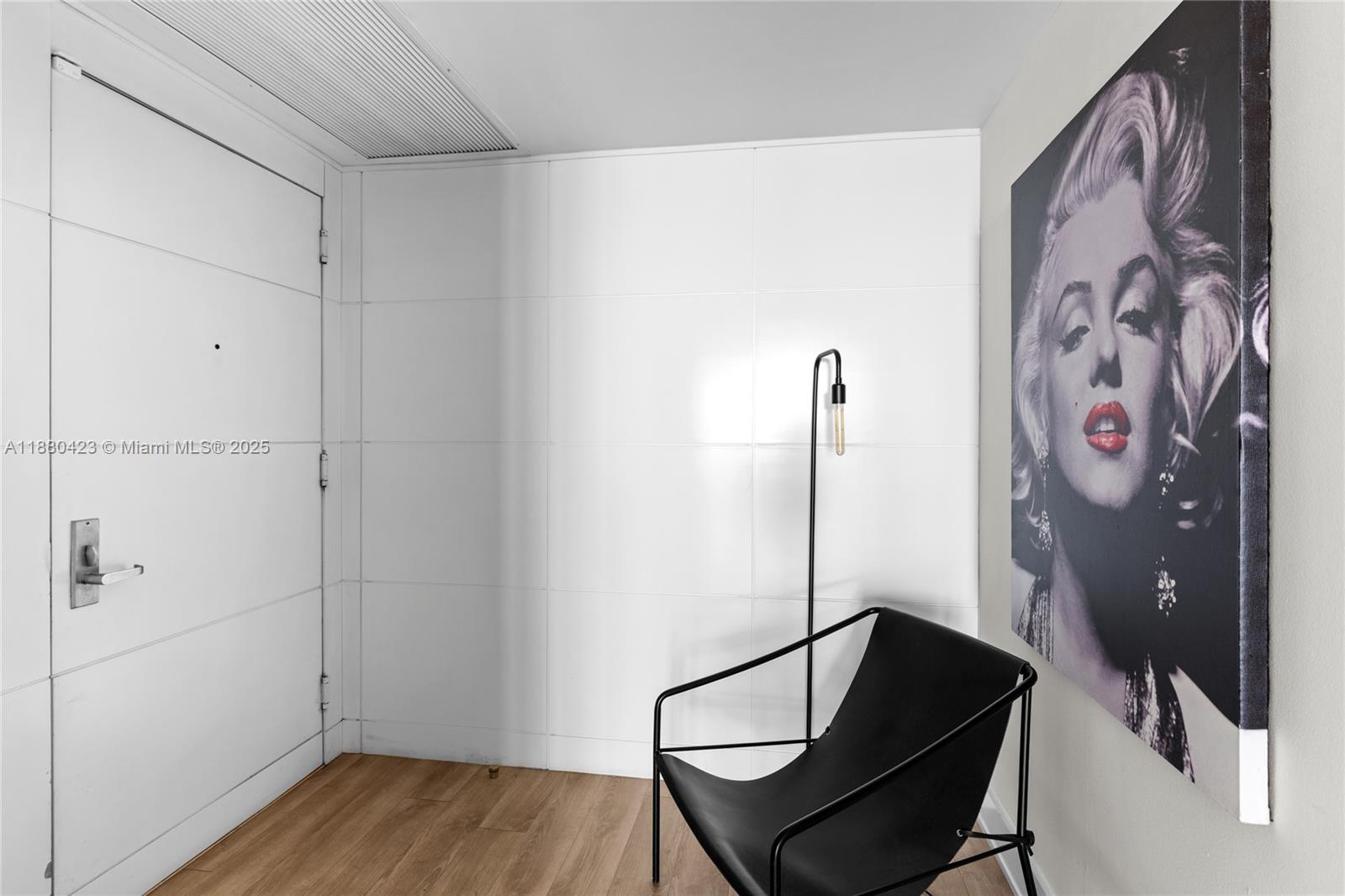 ICONBRICKELL CONDO NO 1 - Residential