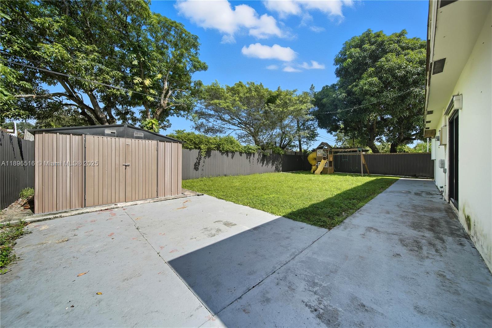 ZENA GARDENS - Residential