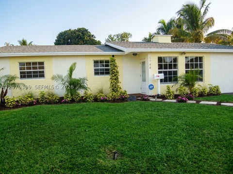 Photo of 1744 SW 4th St, Fort Lauderdale, FL 33312 (MLS # A12079399)