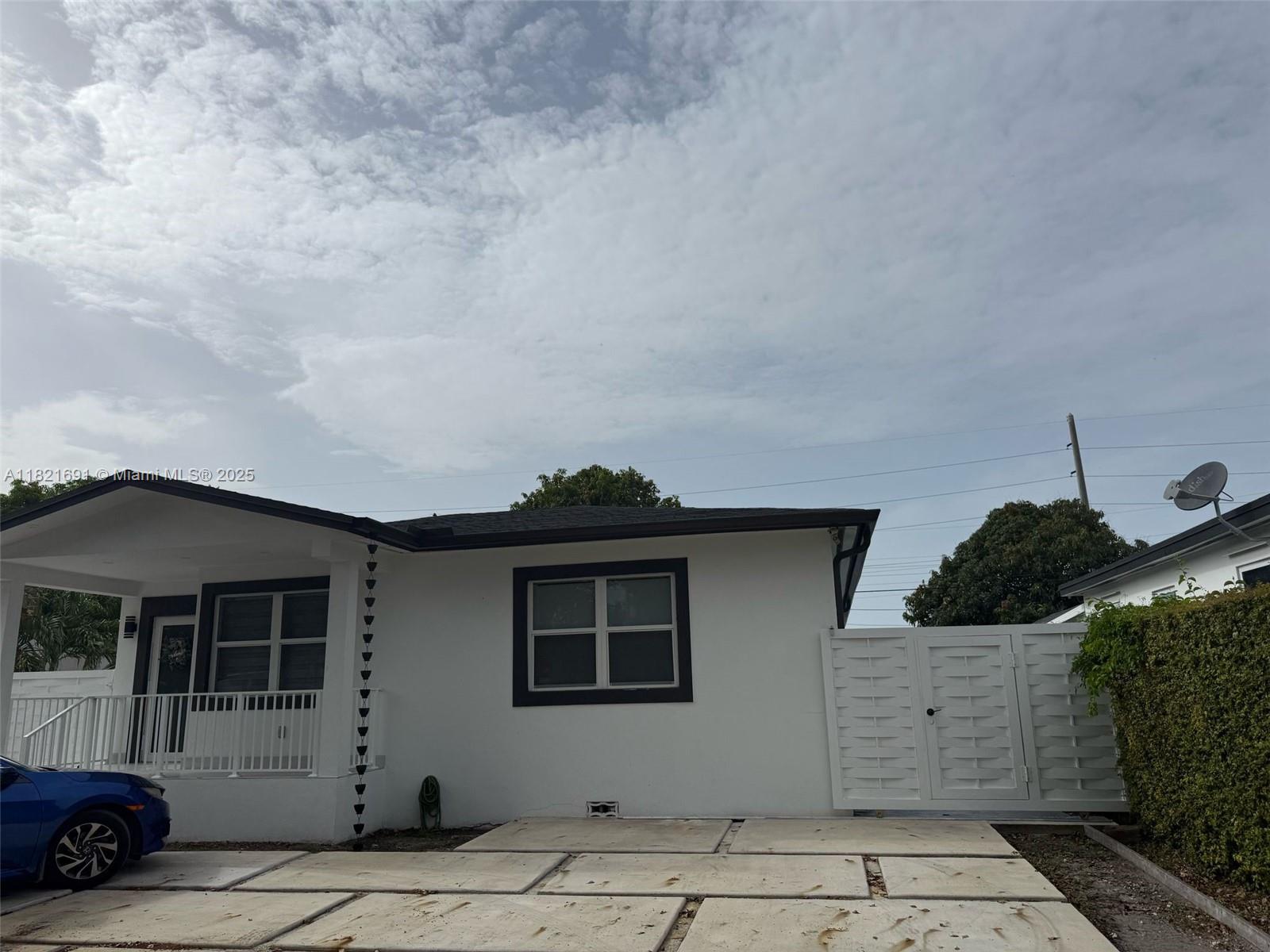Rental Property at 2921 Nw 70th Ter 1, Miami, Broward County, Florida - Bedrooms: 1 
Bathrooms: 1  - $1,600 MO.