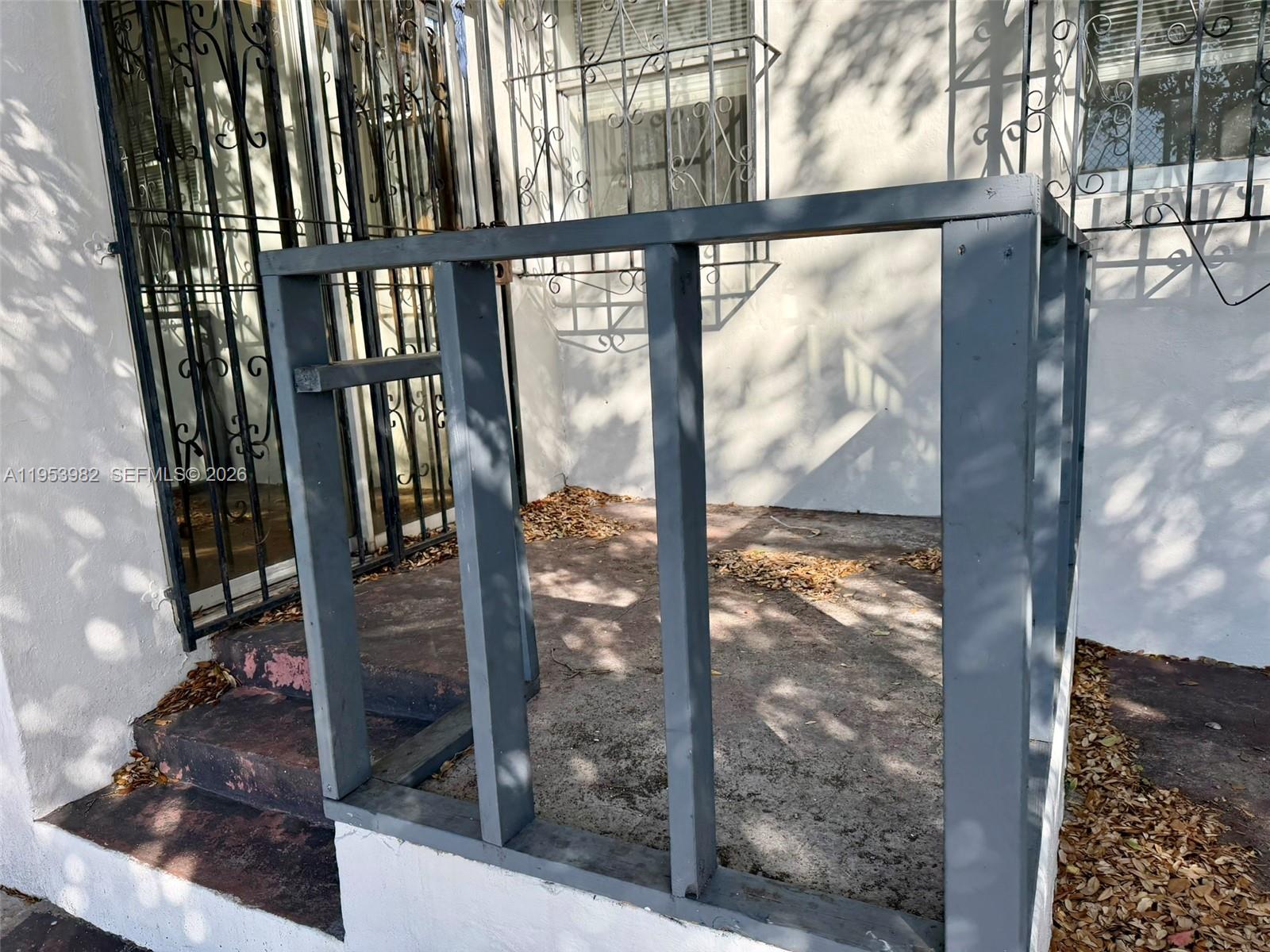 GORDON DALE PK - Residential