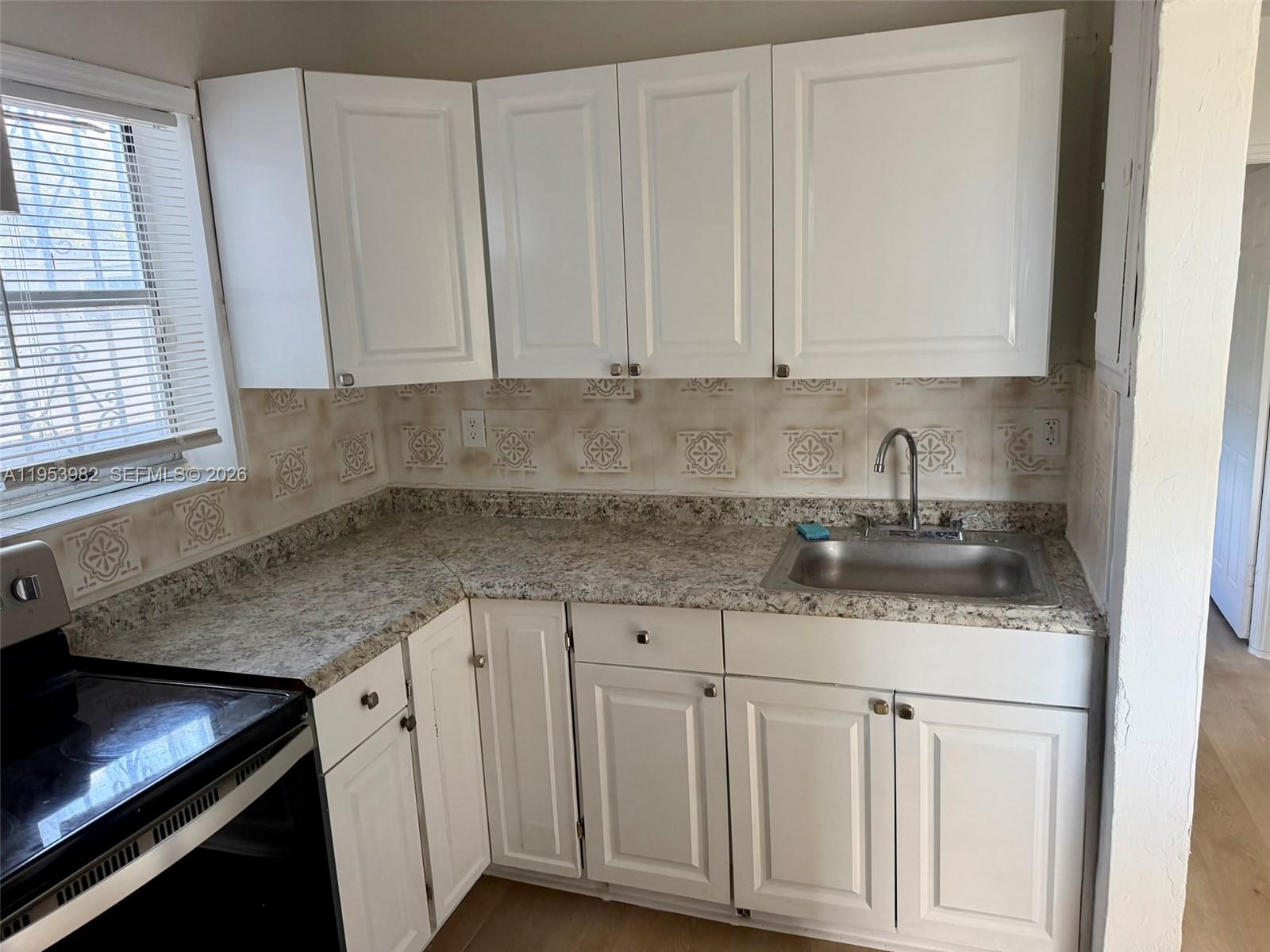 GORDON DALE PK - Residential