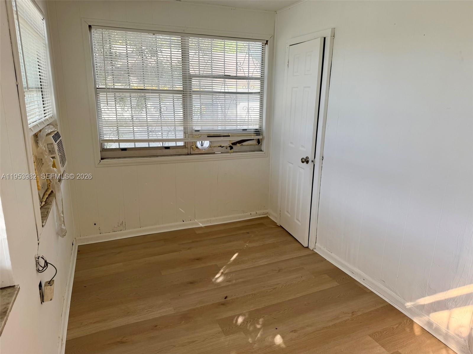 GORDON DALE PK - Residential