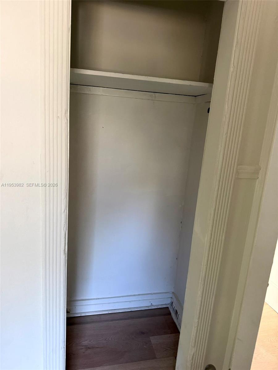 GORDON DALE PK - Residential