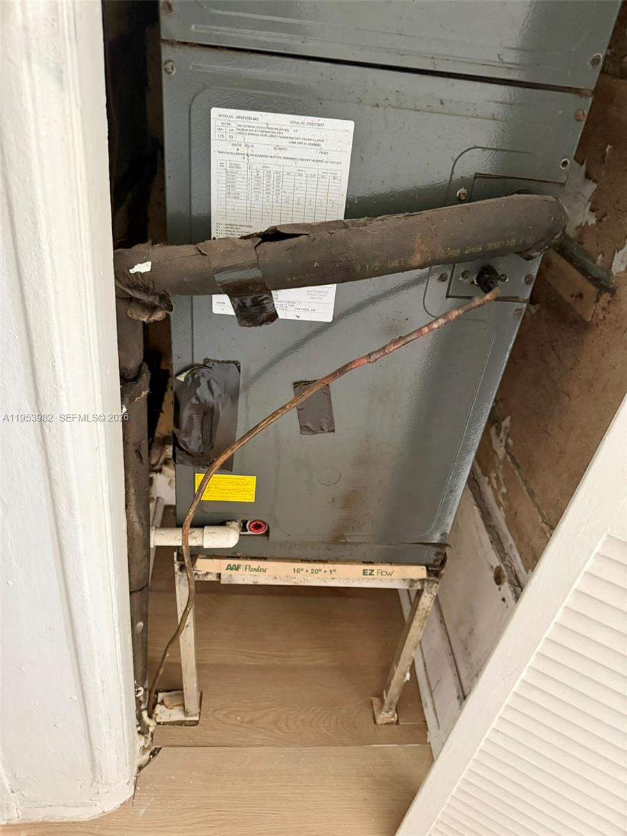 GORDON DALE PK - Residential