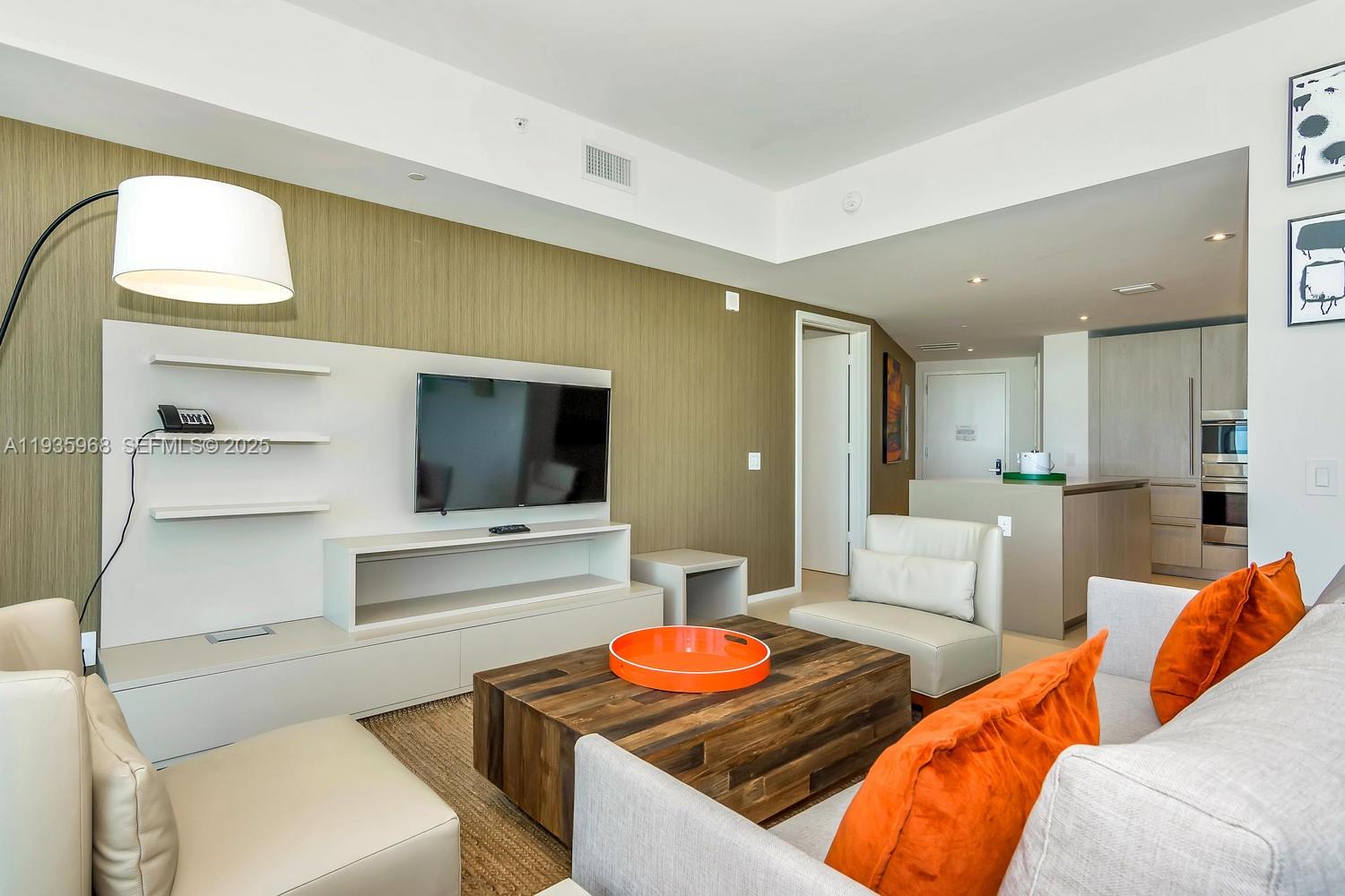 4111 SOUTH OCEAN DRIVE CO - Residential