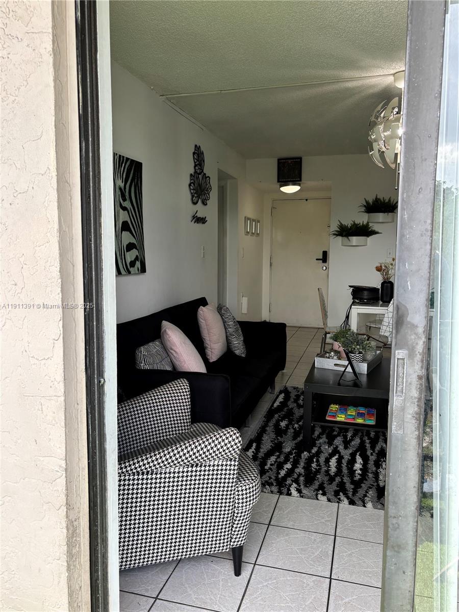 WESTBIRD VILLAGE CONDO - Residential Lease