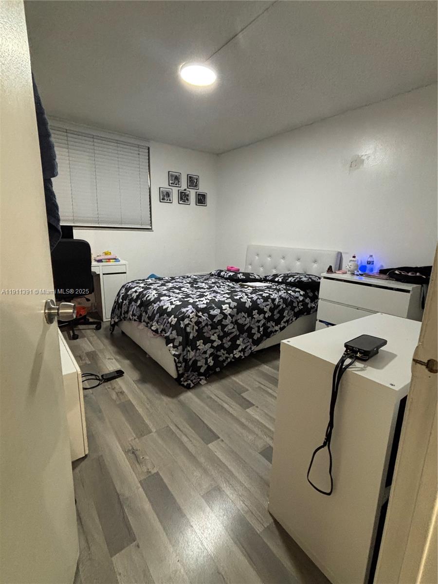 WESTBIRD VILLAGE CONDO - Residential Lease