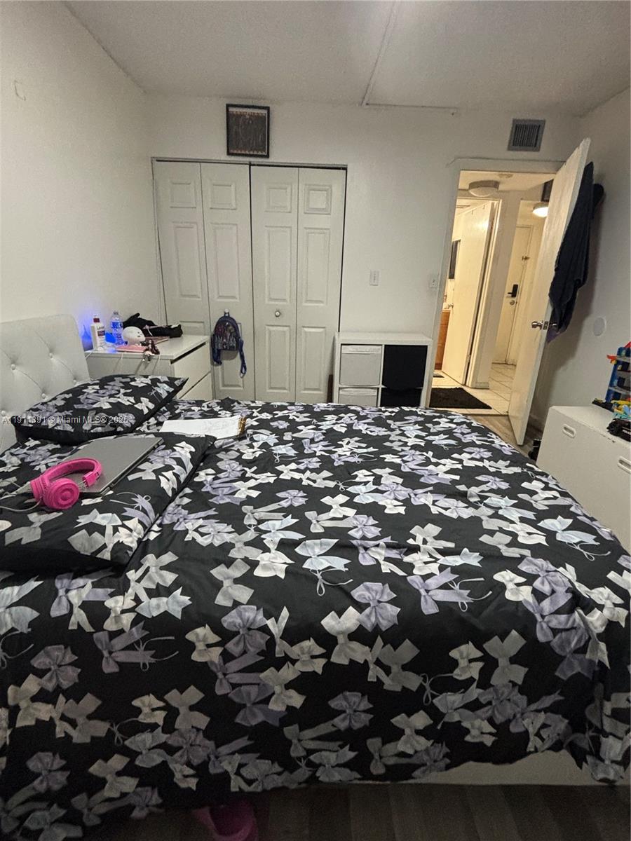 WESTBIRD VILLAGE CONDO - Residential Lease