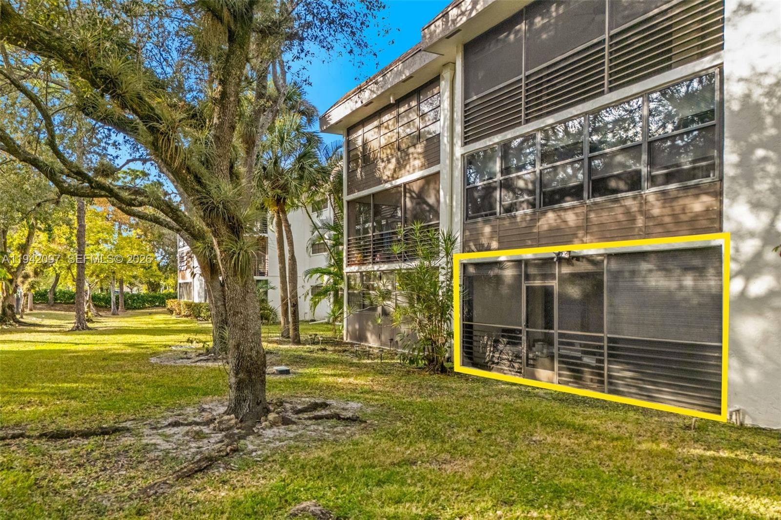 BONAIRE AT WOODMONT NO 3 - Residential