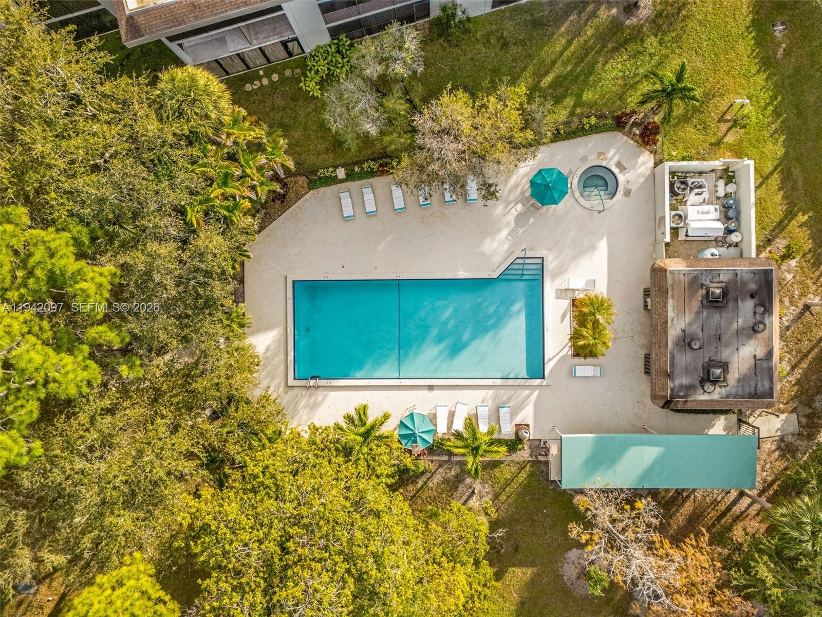 BONAIRE AT WOODMONT NO 3 - Residential