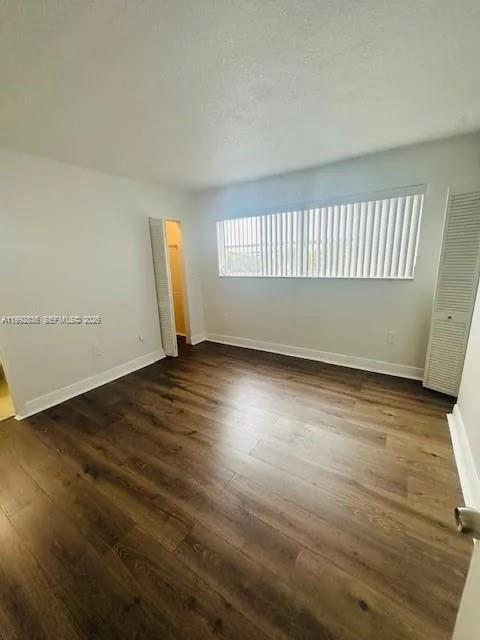 THE BEACH CLUB FONTAINEBL - Residential