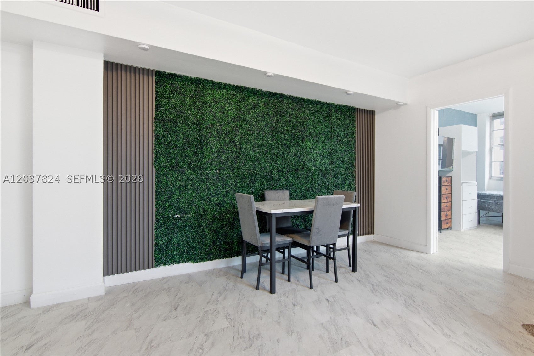801 Brickell Bay Dr 764