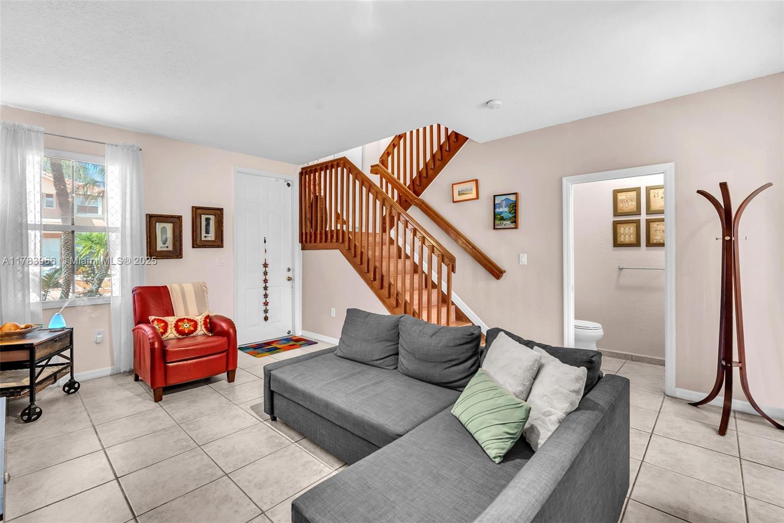 805 NW 135th Ter