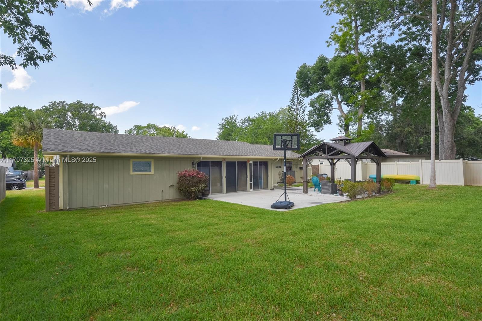781 Little Pine Dr