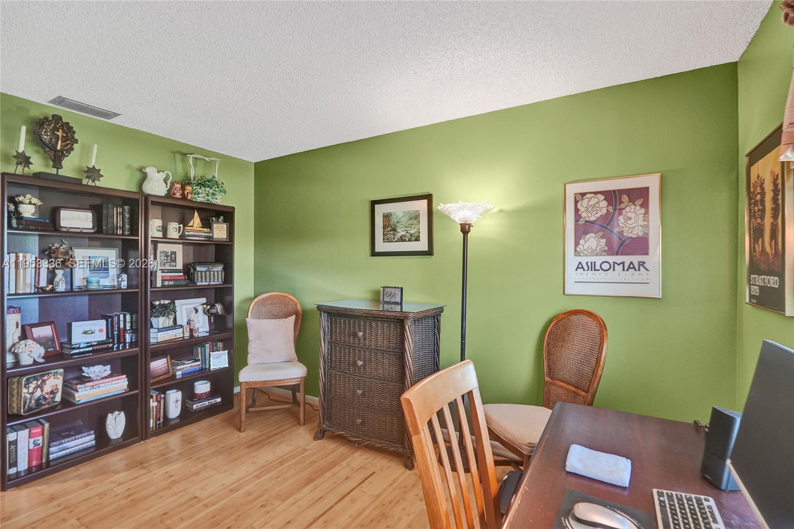 BOULEVARD WOODS WEST SEC - Residential