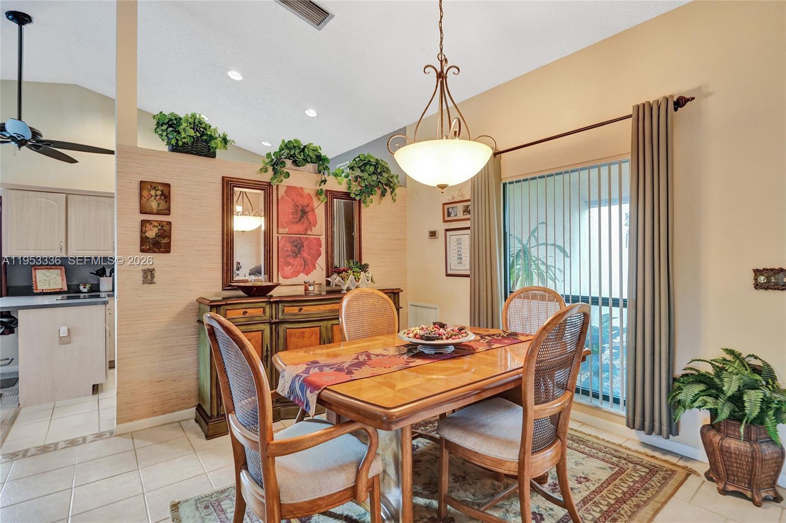 BOULEVARD WOODS WEST SEC - Residential