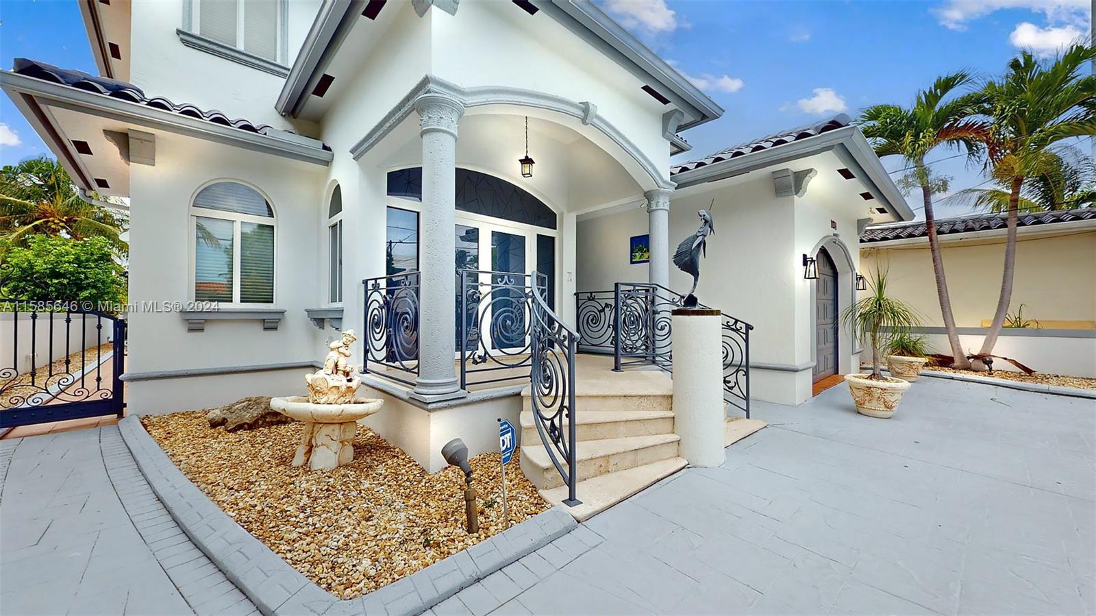 BISCAYNE BEACH-2ND ADDN - Residential