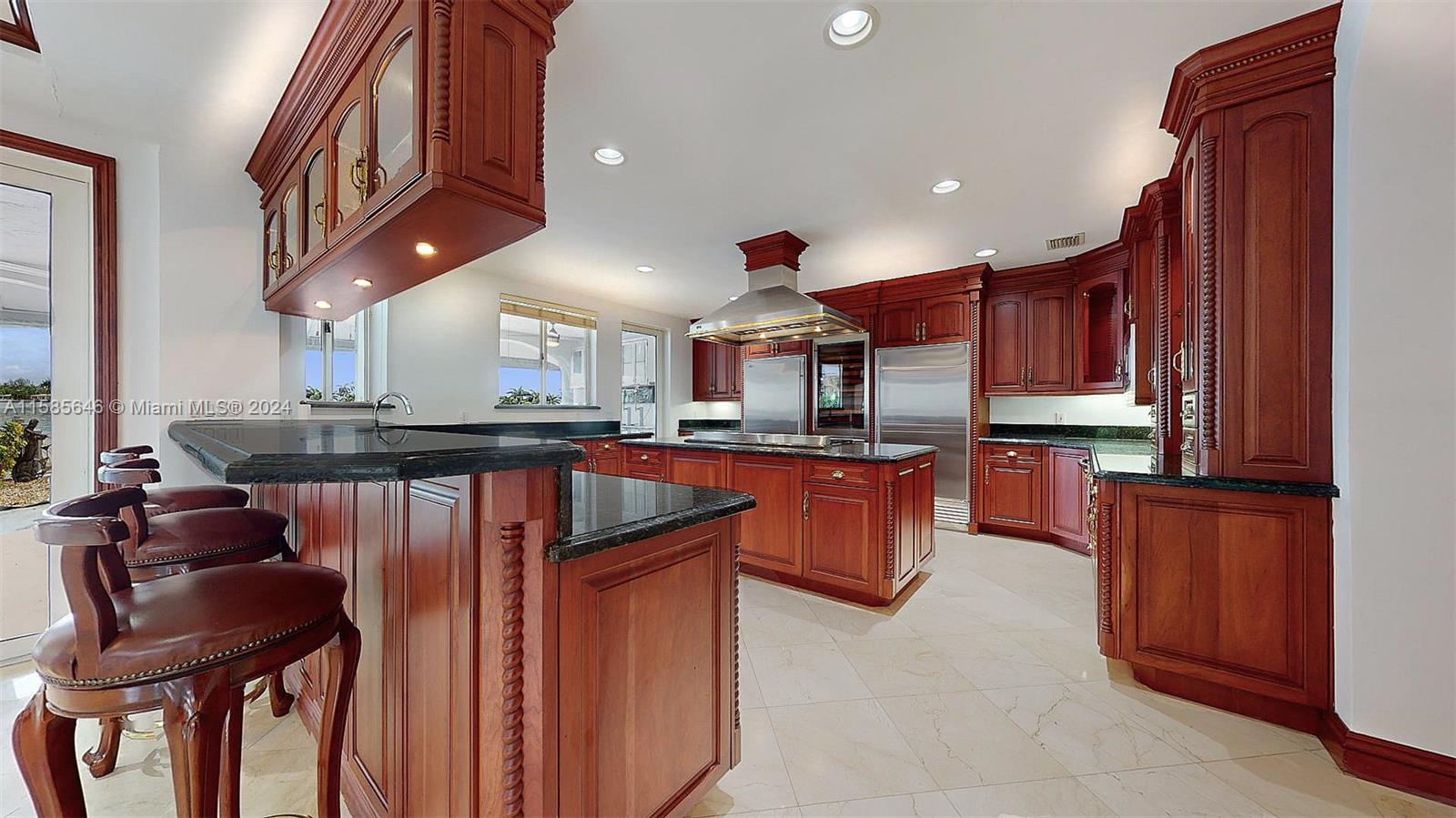 BISCAYNE BEACH-2ND ADDN - Residential