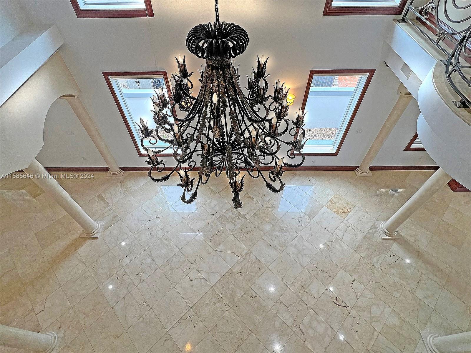 BISCAYNE BEACH-2ND ADDN - Residential