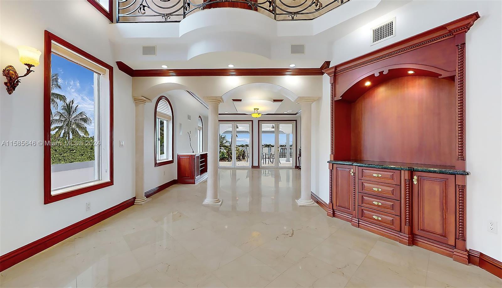 BISCAYNE BEACH-2ND ADDN - Residential
