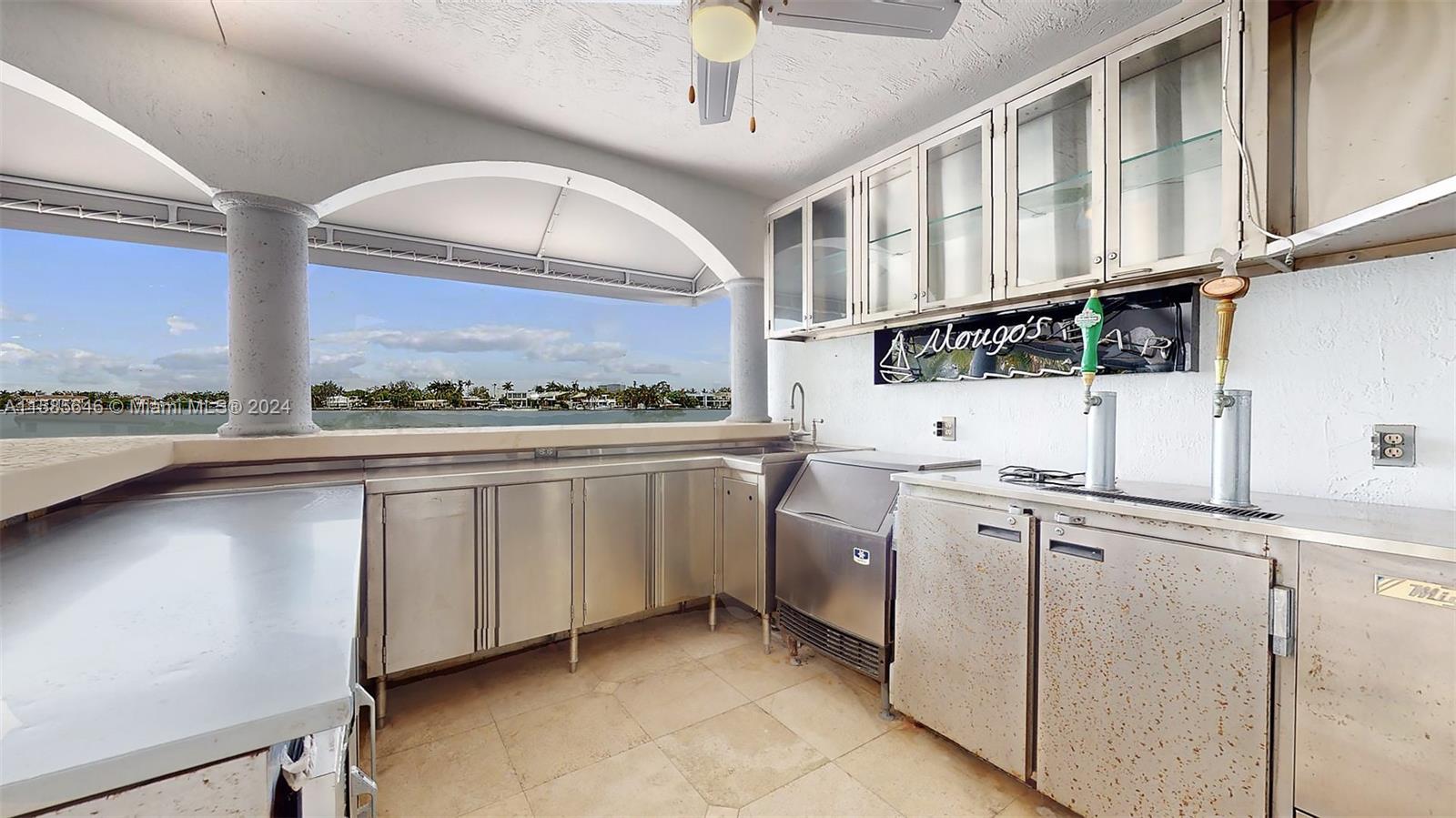 BISCAYNE BEACH-2ND ADDN - Residential