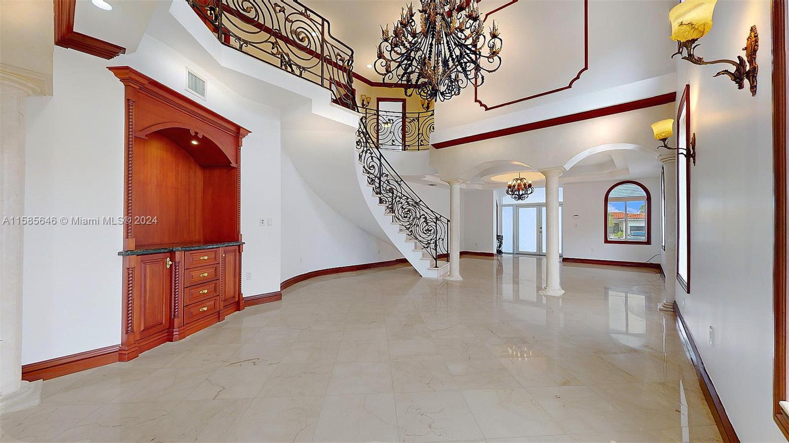 BISCAYNE BEACH-2ND ADDN - Residential