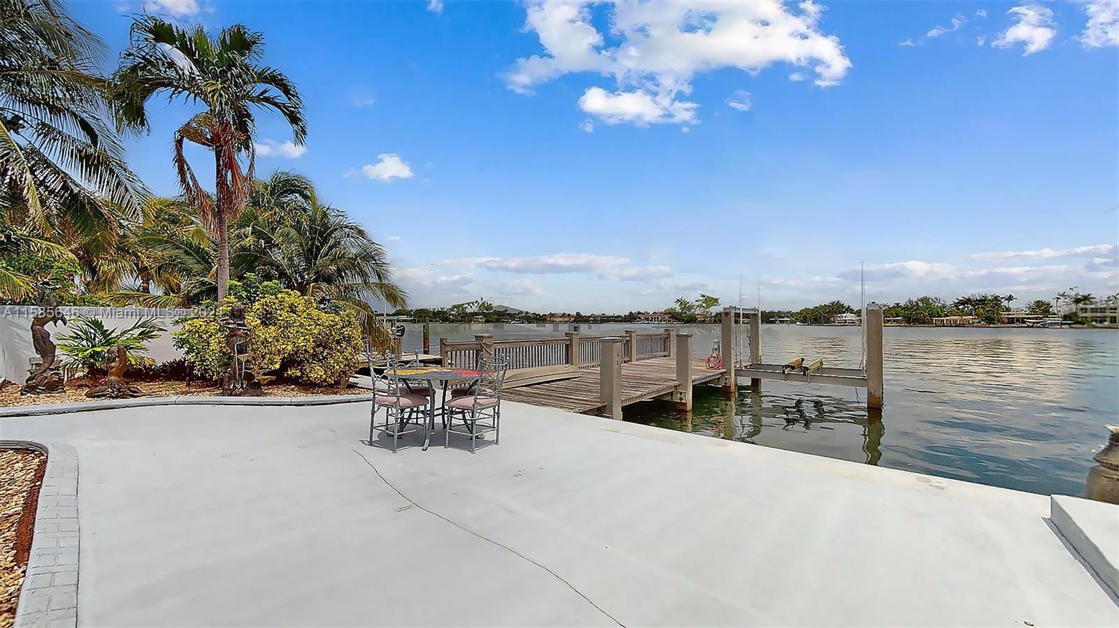 BISCAYNE BEACH-2ND ADDN - Residential