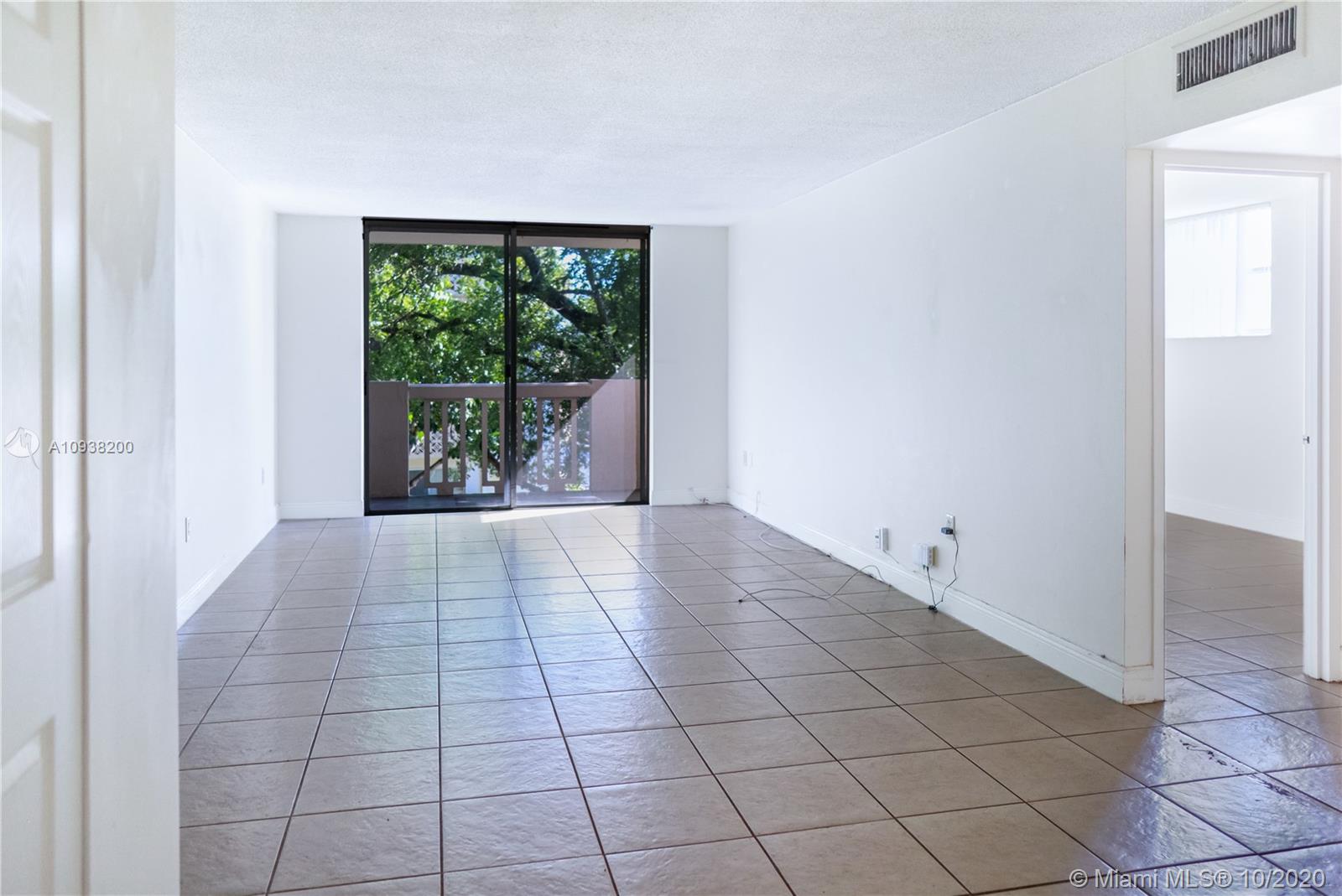 BAYVIEW PALMS CONDO - Residential Lease