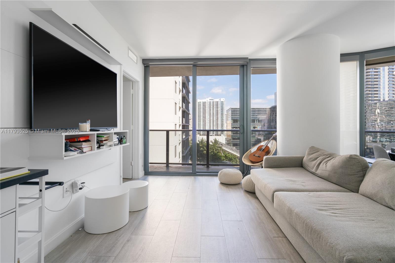 55 SW 9th St 1501