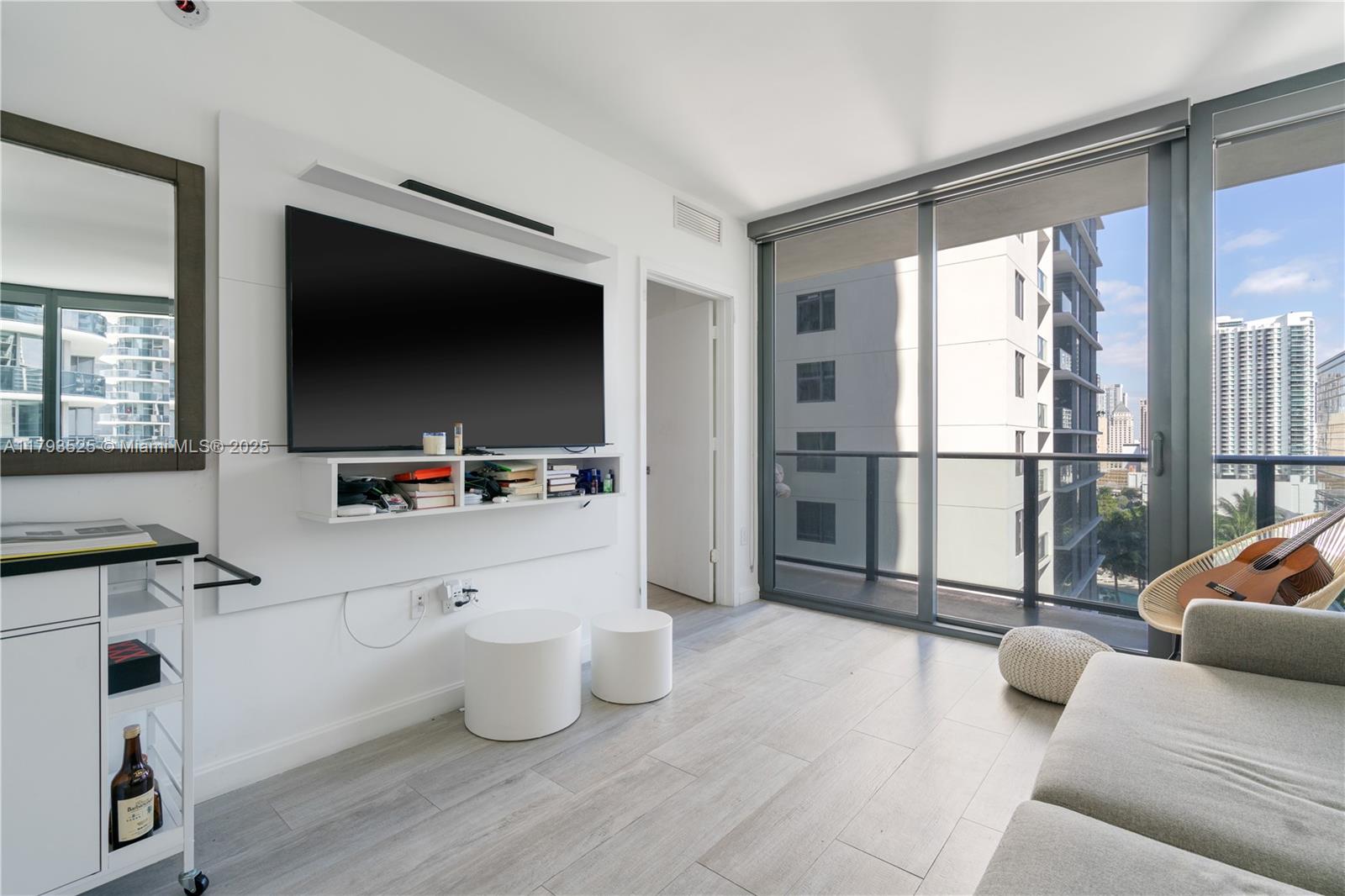 55 SW 9th St 1501