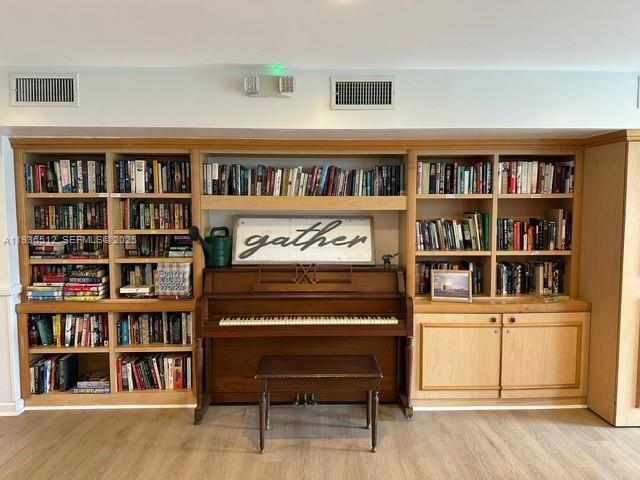 BREAKWATER TOWERS CO-OP - Residential