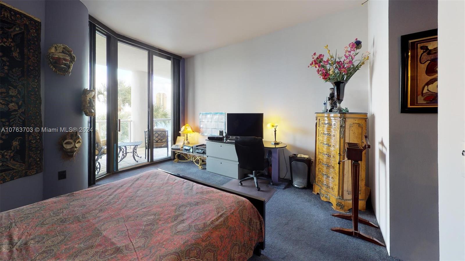 Williams Island - Residential