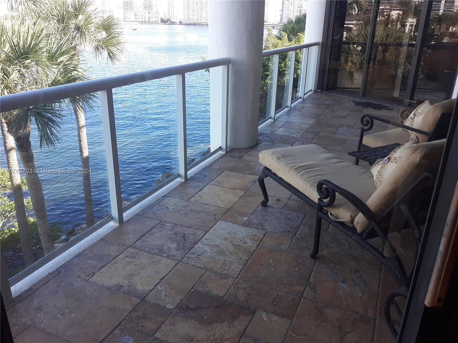 4000 Island Blvd W-STE6