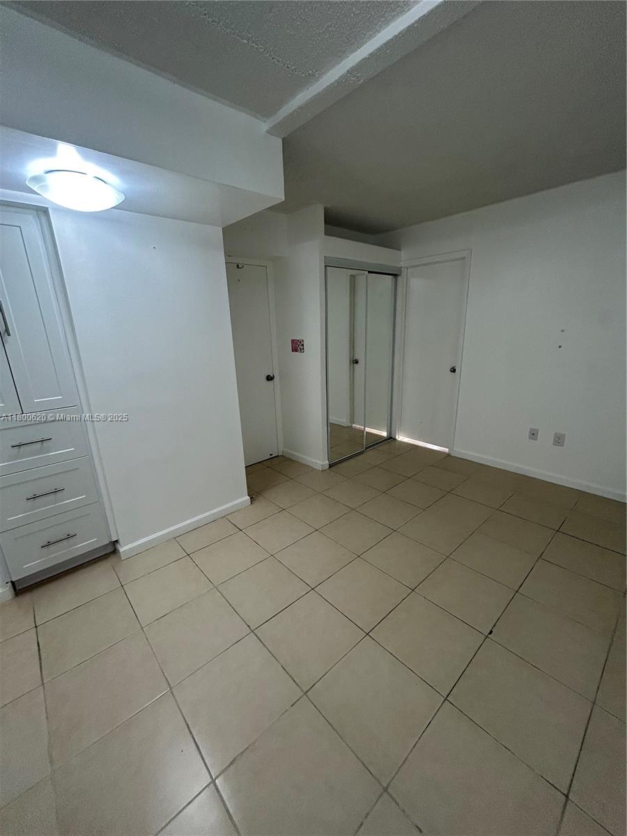 PLAZA OF WESTLAND CONDO - Residential