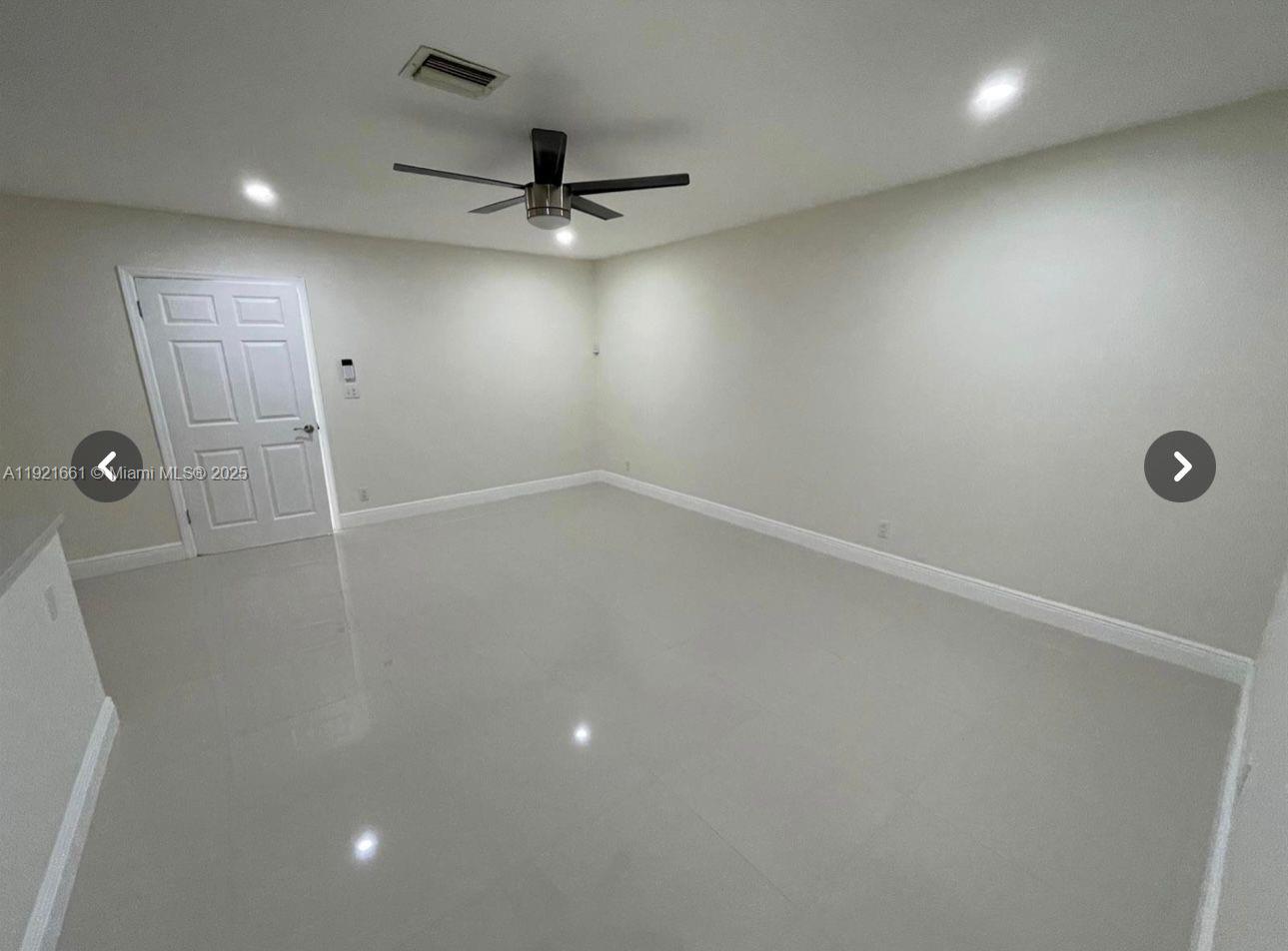 ROOSEVELT GARDENS 2ND ADD - Residential