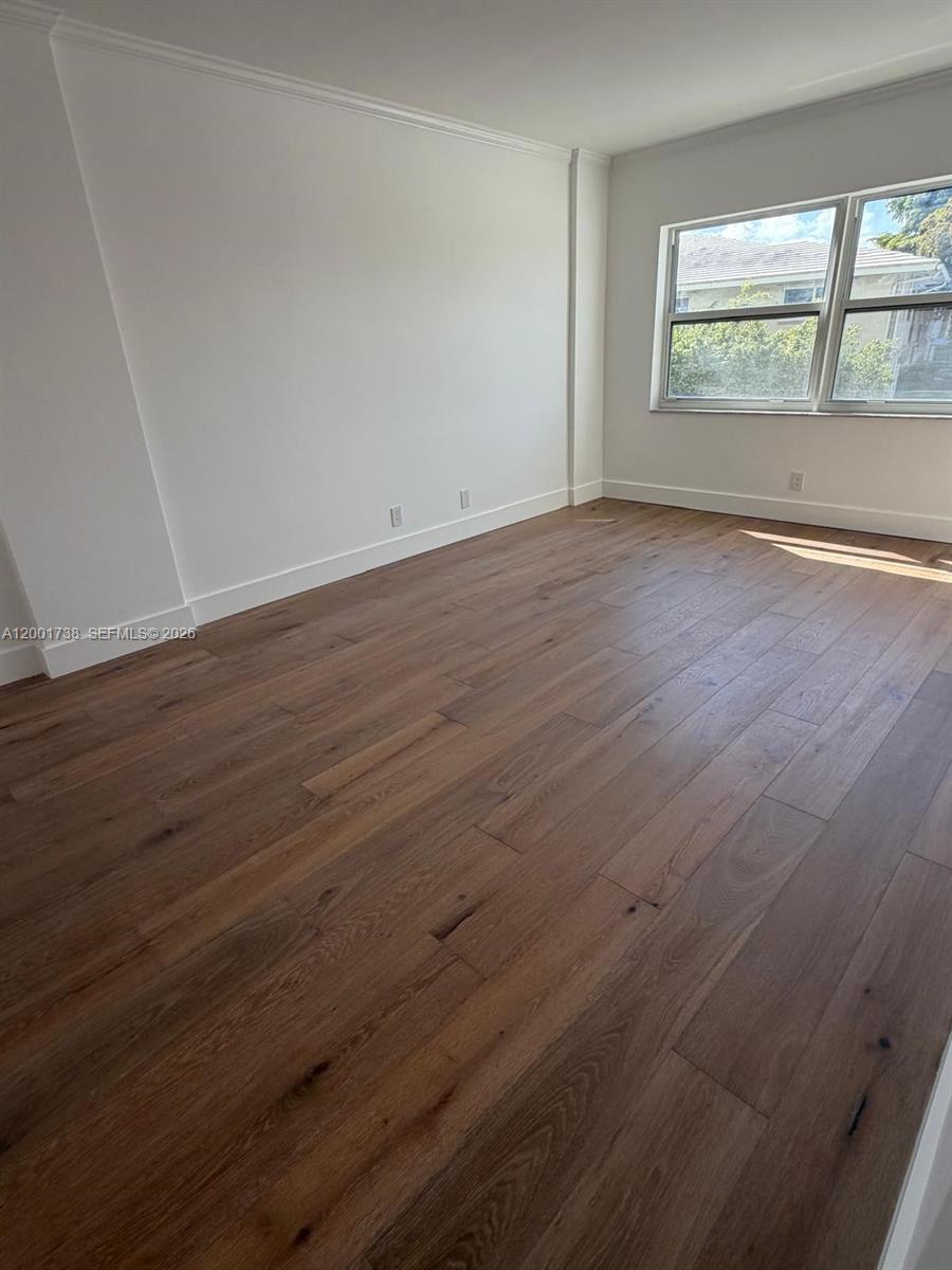 LAUDERDALE TOWER CONDO - Residential