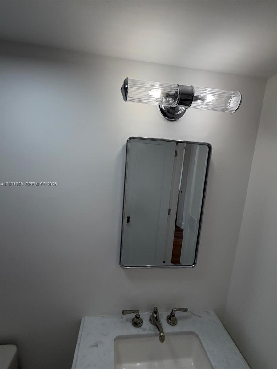 LAUDERDALE TOWER CONDO - Residential