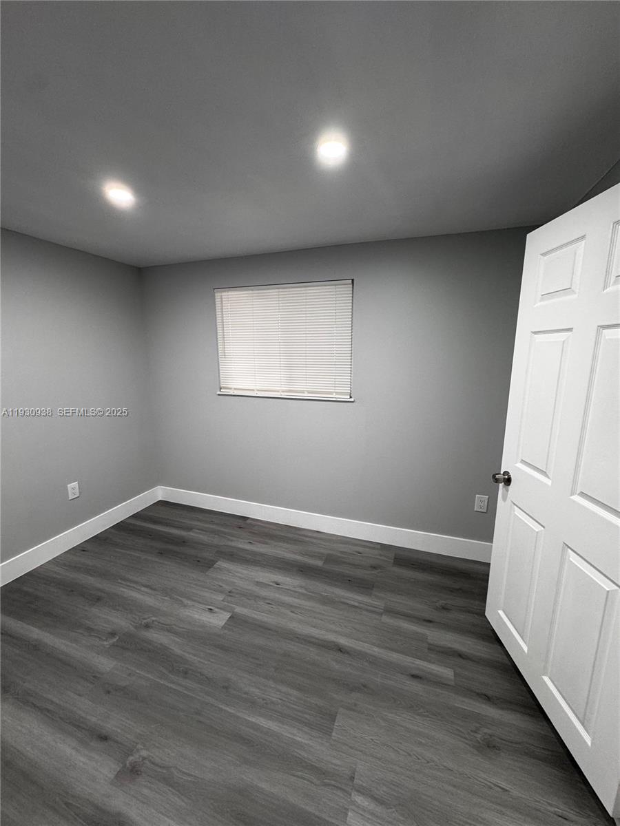 MELROSE HGTS 3RD SEC - Residential Lease