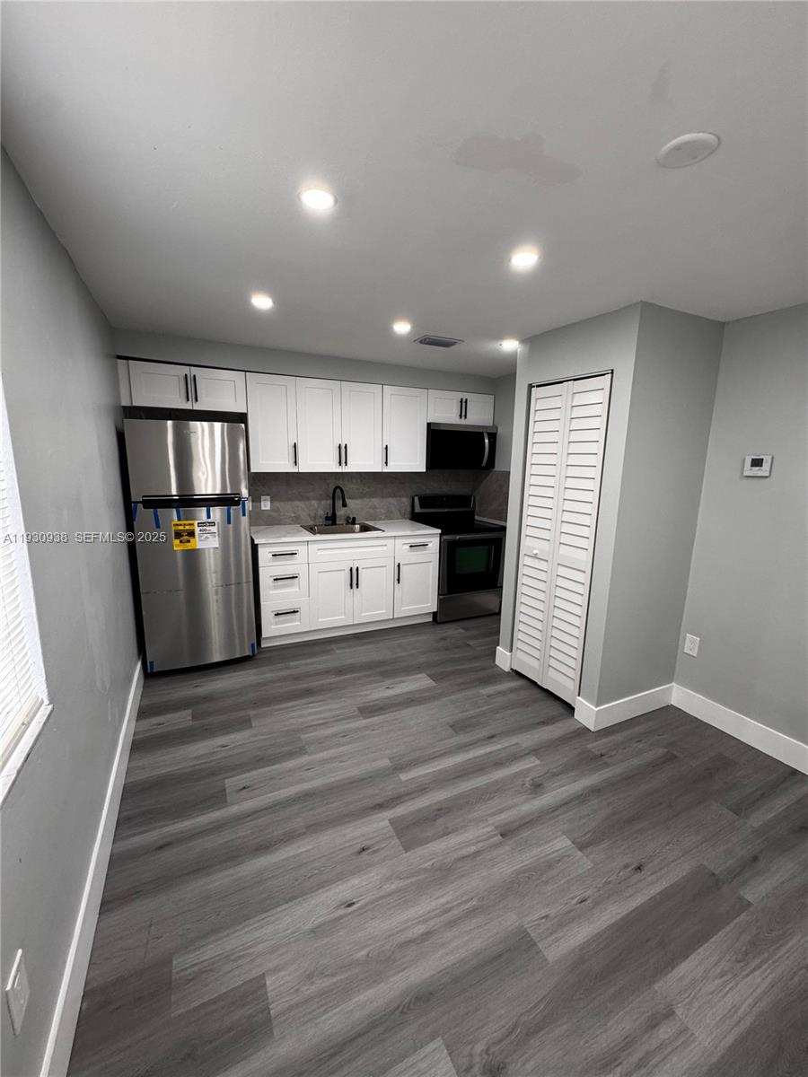 MELROSE HGTS 3RD SEC - Residential Lease