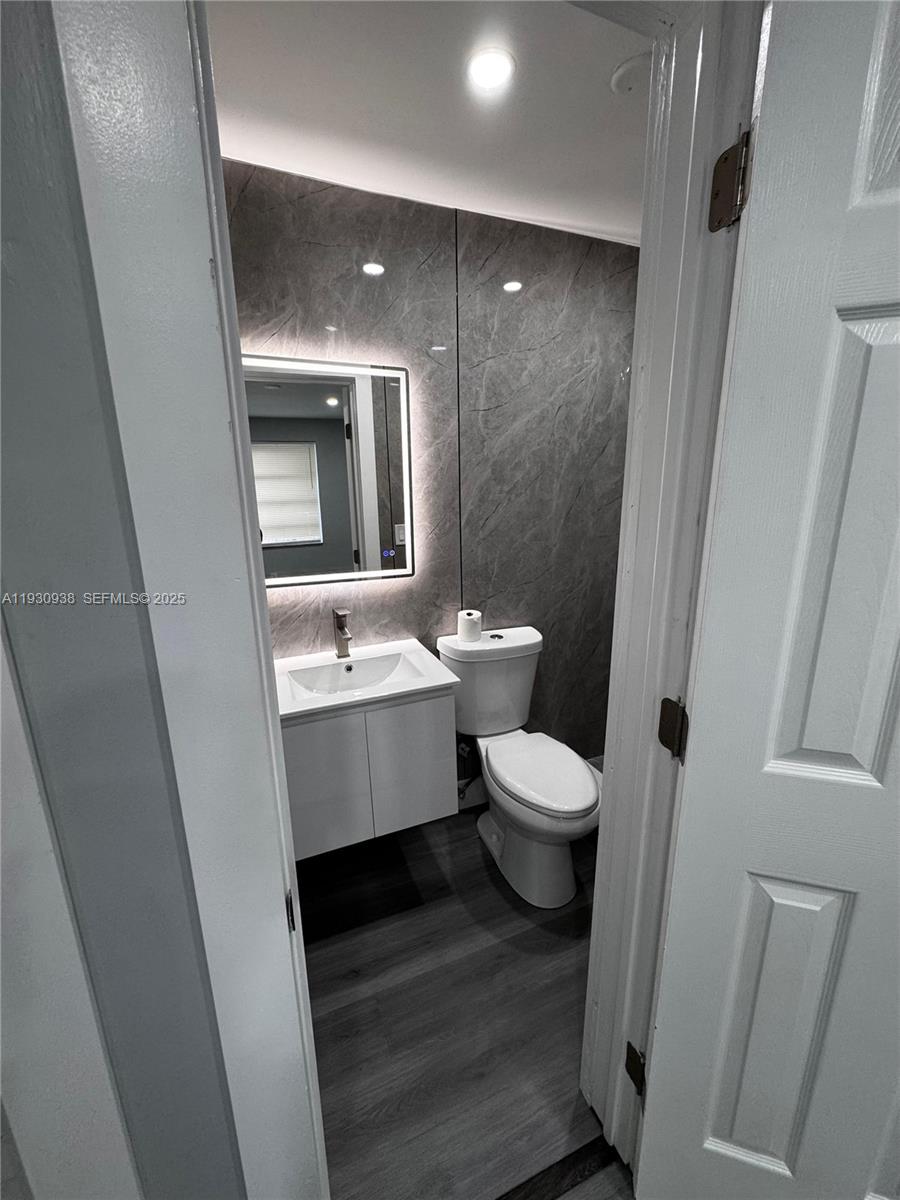 MELROSE HGTS 3RD SEC - Residential Lease