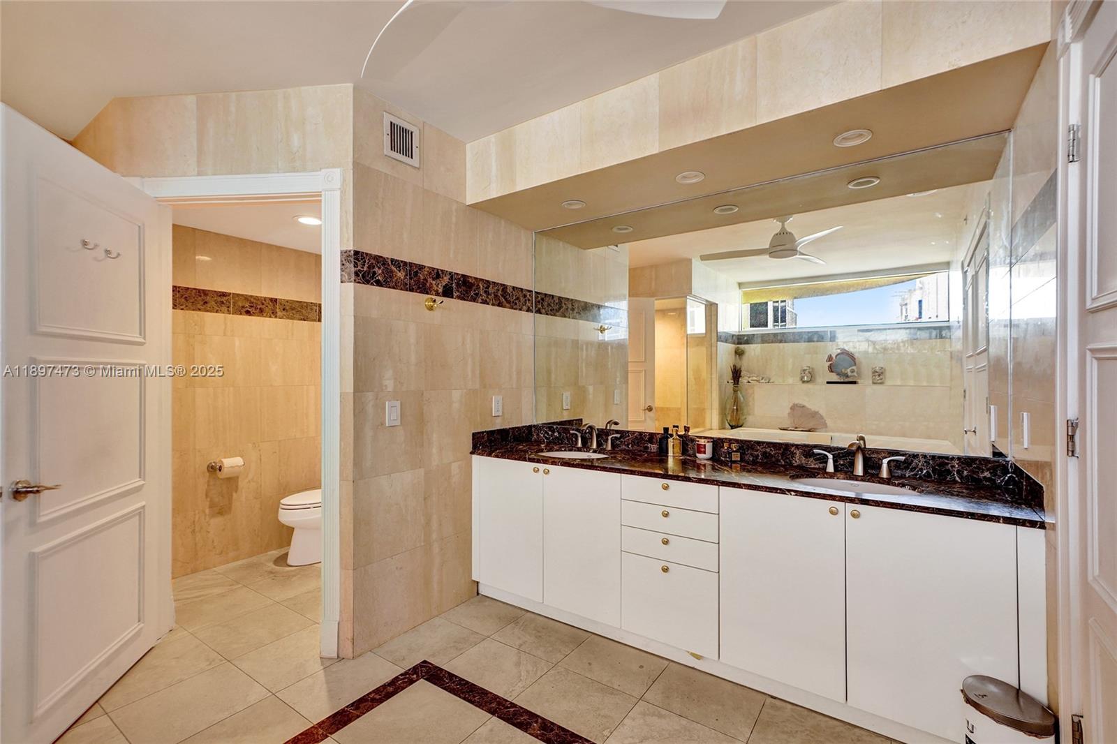 THE PINNACLE CONDO - Residential