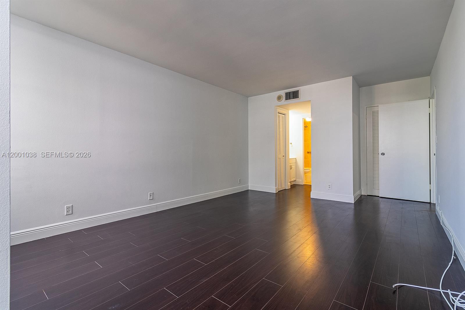 OLYMPUS CONDO PHASE - Residential Lease