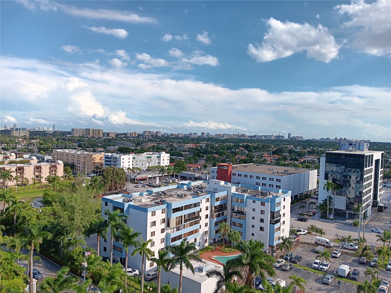 AMAZING OPPORTUNITY TO HAVE BREATHTAKING VIEWS OF THE MIAMI SKYLINE, BLUE LAGOON LAKE, MIAMI AIRPORT, AND THE POOL AREA. UNIT 1412 WAS RECENTLY REMODELED WITH IMPECCABLE TASTE AND IT HAS A VERY SPACIOUS LAYOUT, WALK IN CLOSET, LOTS OF STORAGE SPACE, MODERN APPLIANCES, LAUNDRY, DISHWASHER AND MORE. WATER IS INCLUDED AND OF COURSE, ACCESS TO THE POOL , GYM, BBQ AREA, CLUBHOUSE, ETC. LOCATED IN THE HEART OF THE CITY MEANS EASY ACCESS TO ALL MIAMI HAS TO OFFER. CALL NOW!