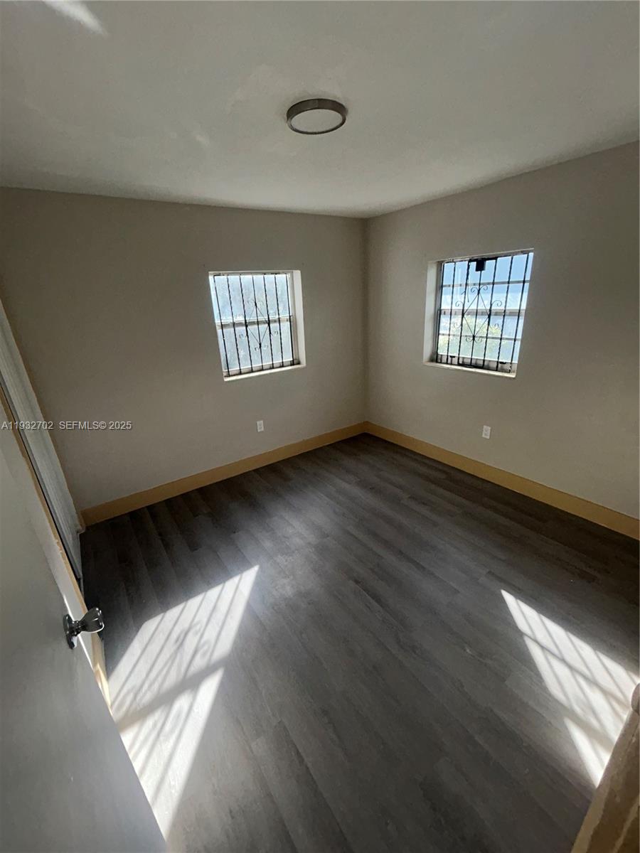 WOODMERE SUB - Residential Lease
