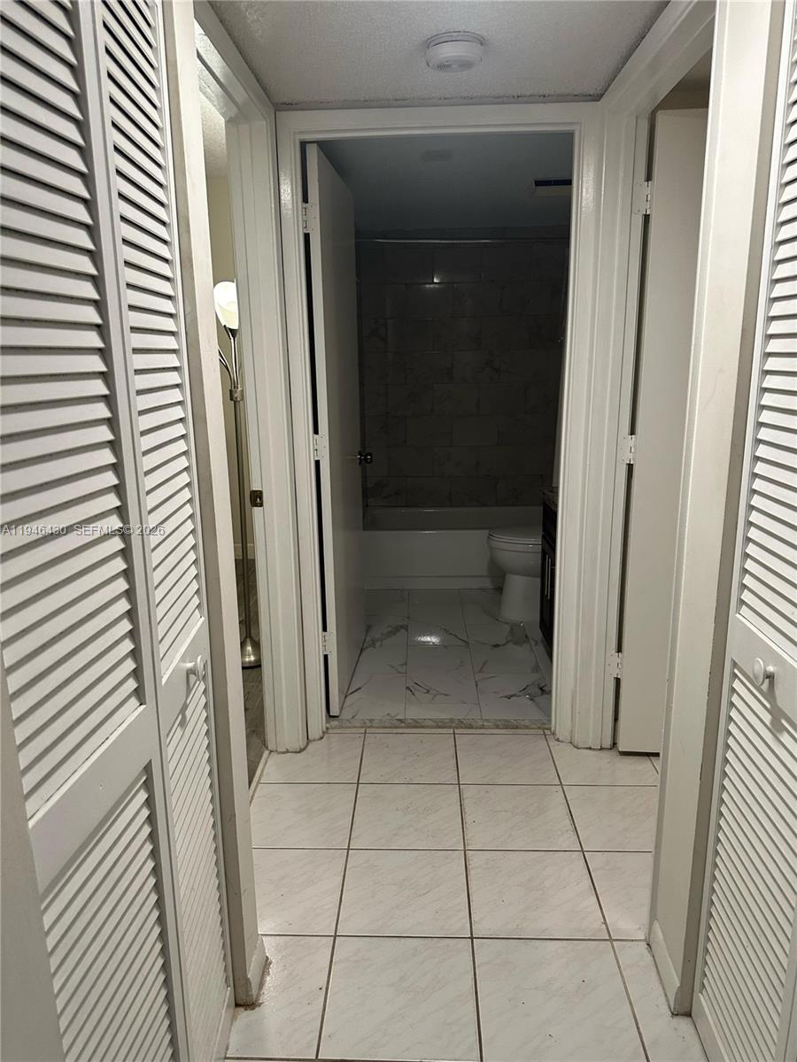 CYPRESS BEND CONDOMINIUM - Residential