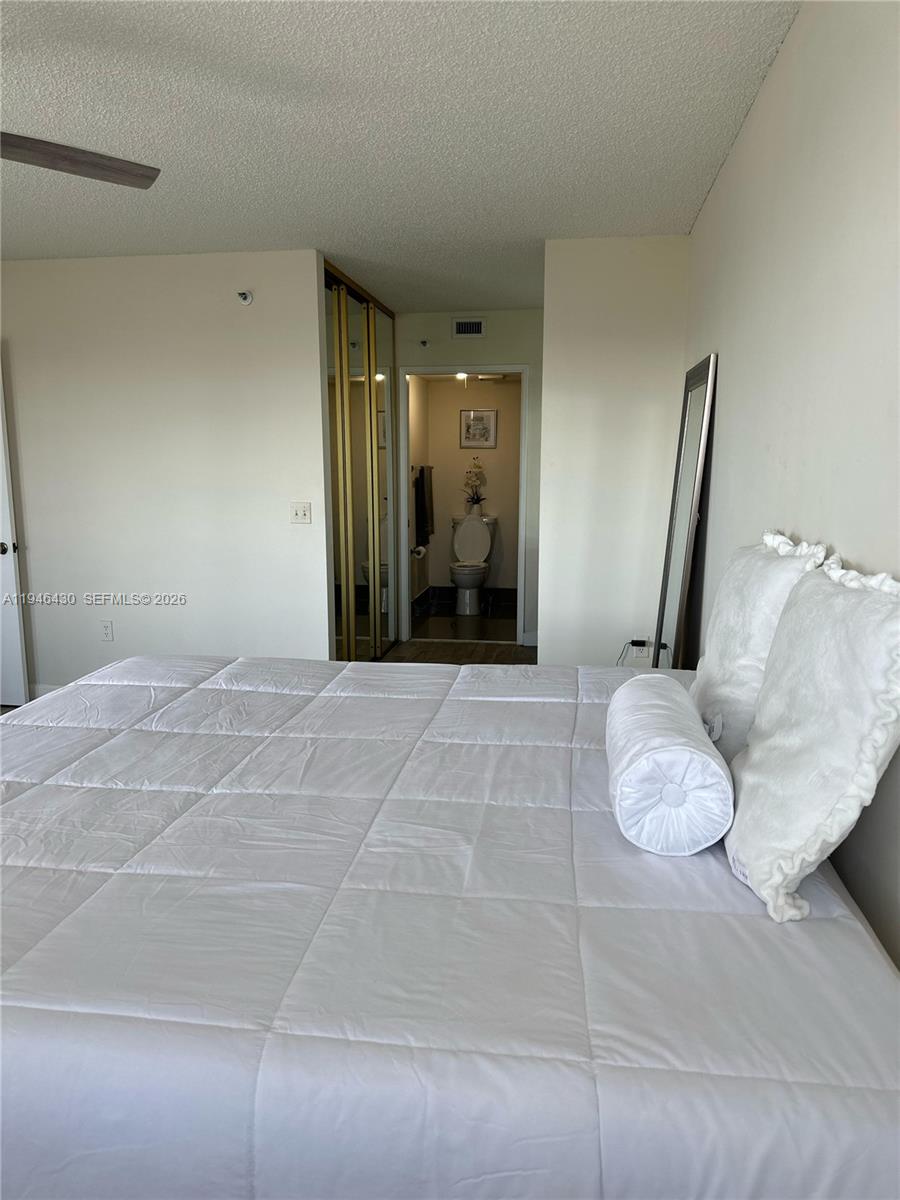 CYPRESS BEND CONDOMINIUM - Residential